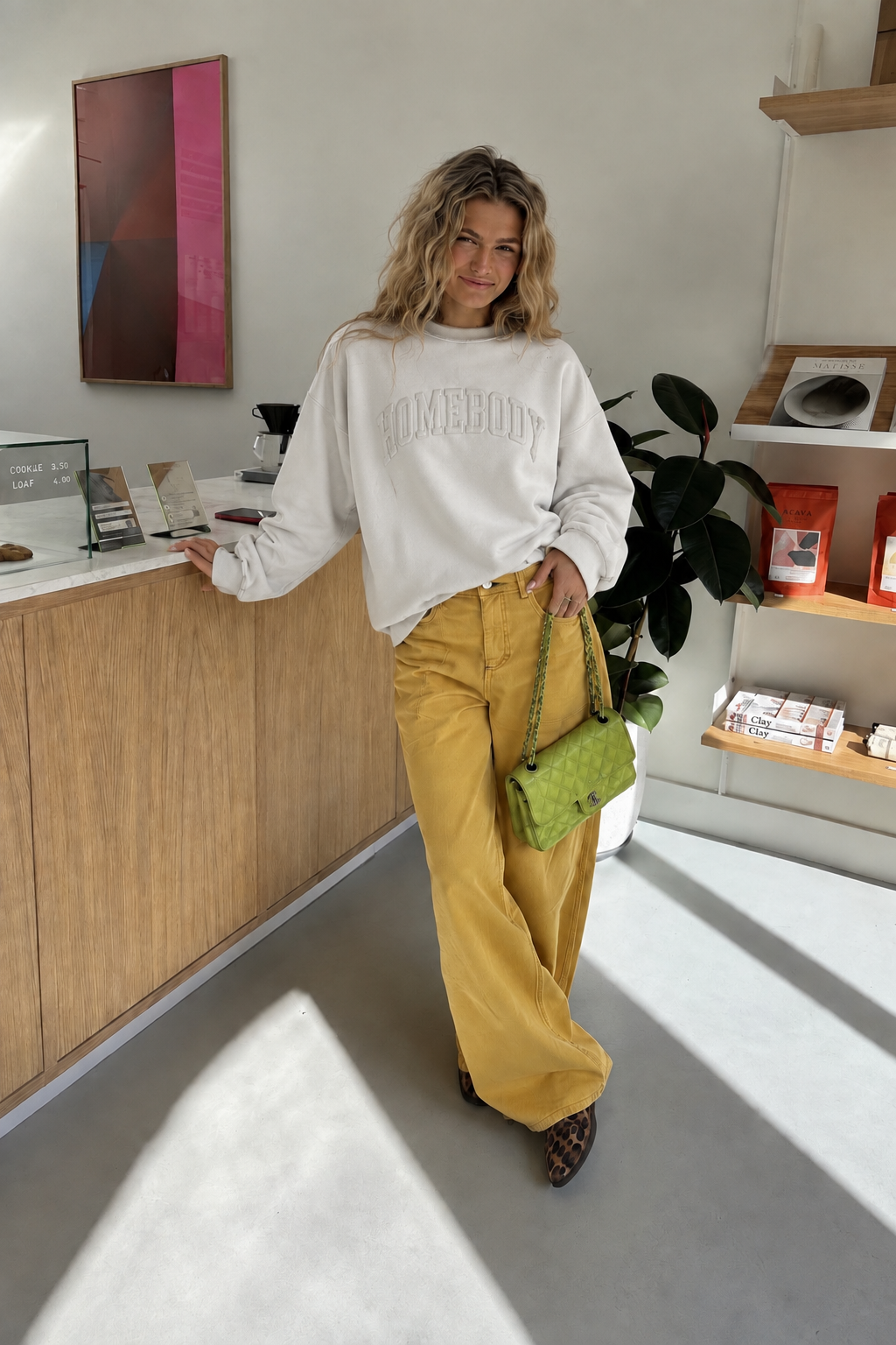 HOMEBODY CREWNECK