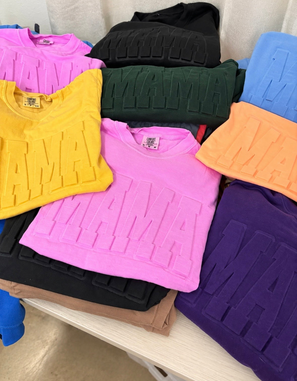 MAMA embossed tee
